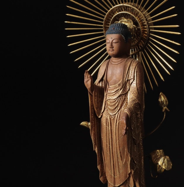 仏像などをお引き受けいたしました