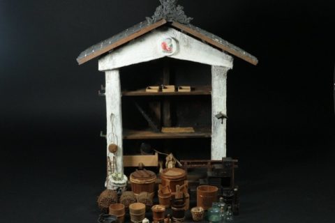 古いままごとセットなどの時代玩具をお引き受けいたしました。