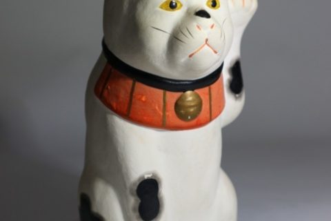 招き猫の土人形などお買取いたしました
