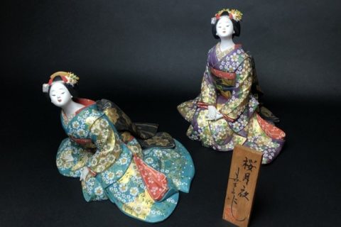 川崎幸子の博多人形などをお引取りいたしました。