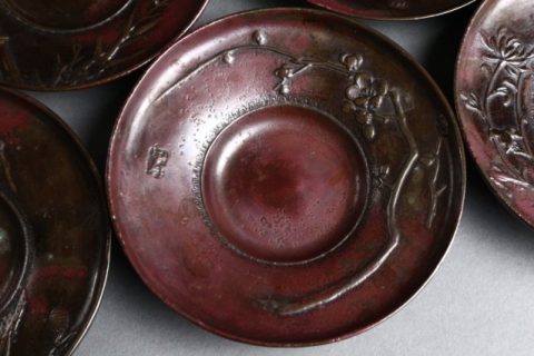 本間琢斎 斑紫銅 図変り 茶托 共箱