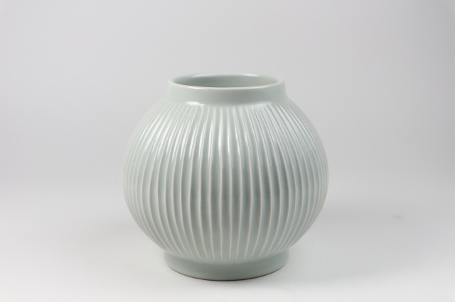 著名作家 竹中浩の花瓶などお買取いたしました
