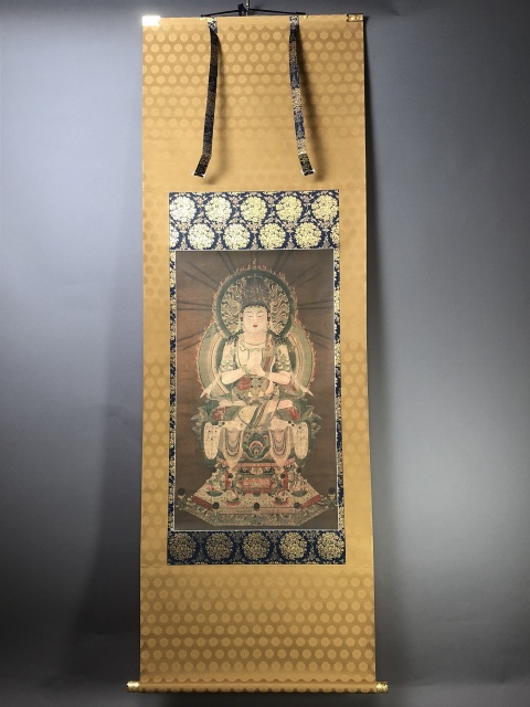 大日如来像の掛軸など仏画十数点お買取いたしました