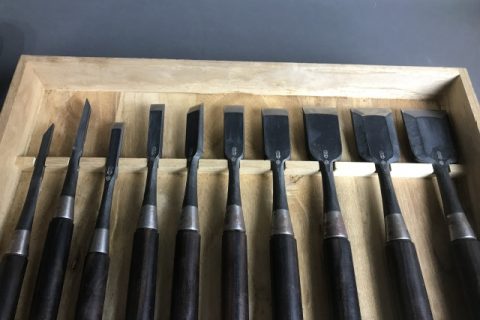 大工道具（鑿、鉋、鋸など）や大壺などお買取いたしました
