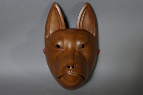 村山群鳳の木彫りの狐面など郷土玩具をお買取いたしました