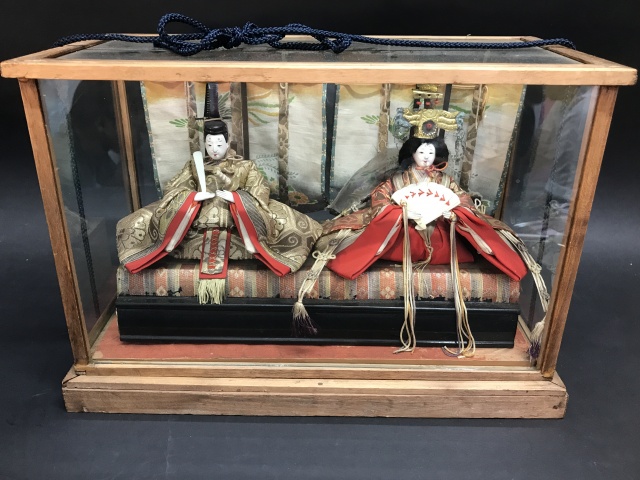 代々受け継がれてきたお雛様をお買取いたしました