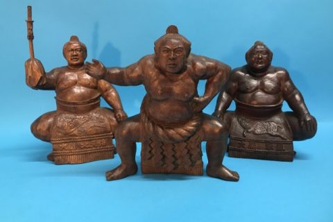 千代の富士等　木彫り人形をお買取いたしました