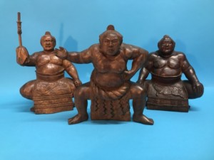 木彫人形　千代の富士　一刀彫　横綱