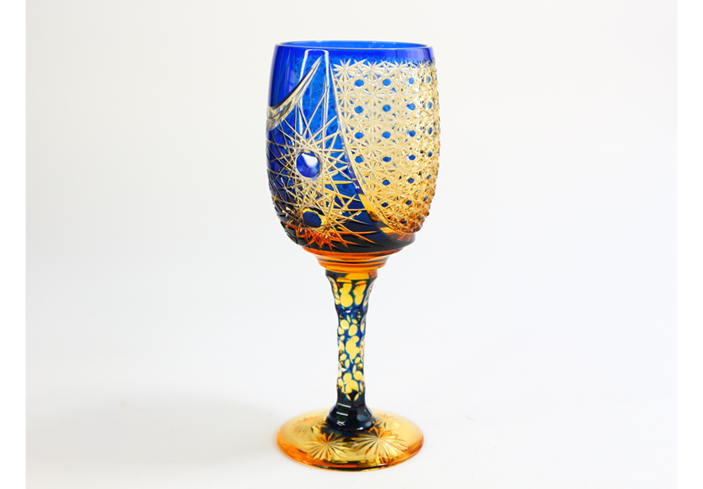 ブランド食器クリスタル製品の確かな目利き