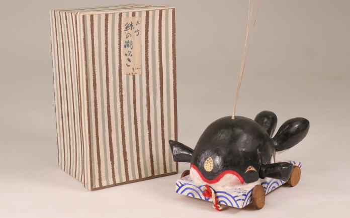 付属の「しおり」や「共箱」を大切に